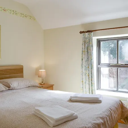 The Granary - 16437 York