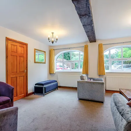 The Granary - 16437 *